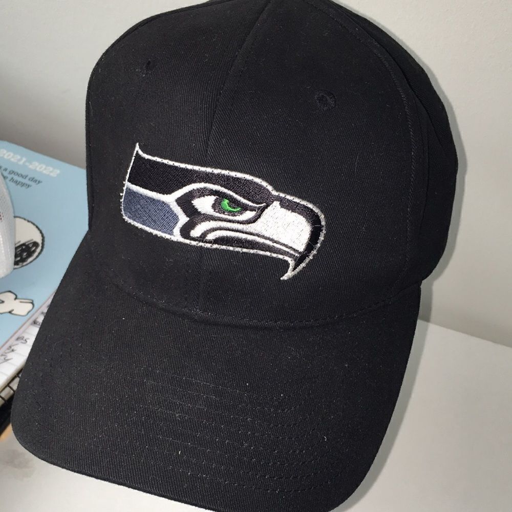 Seattle Seahawks football team nFL DK navy blue “light up logo” baseball - Osfa